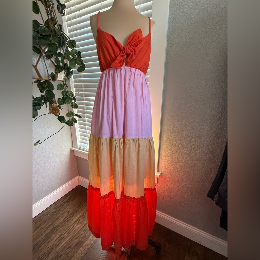 NWT Front Tie Colorblock Tiered Midi Dress Size Medium